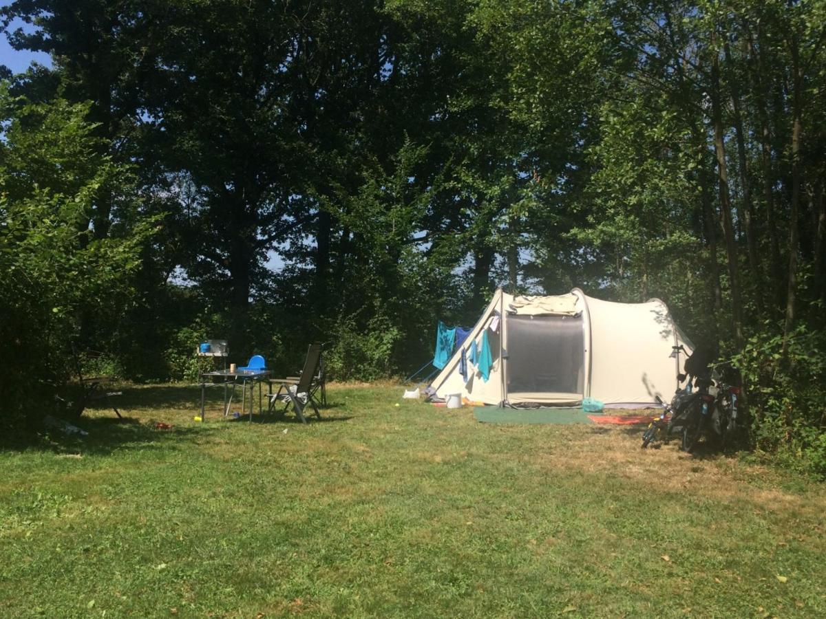 Camping Les Arbois 호텔 Montjay  외부 사진