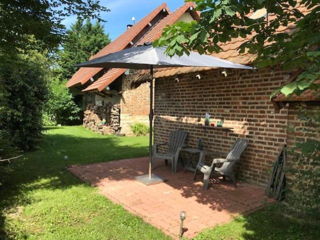 Camping Les Arbois 호텔 Montjay  외부 사진